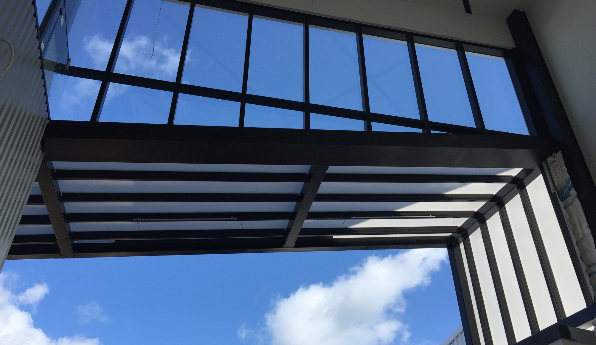 PolyRib standing seam multiwall polycarbonate system