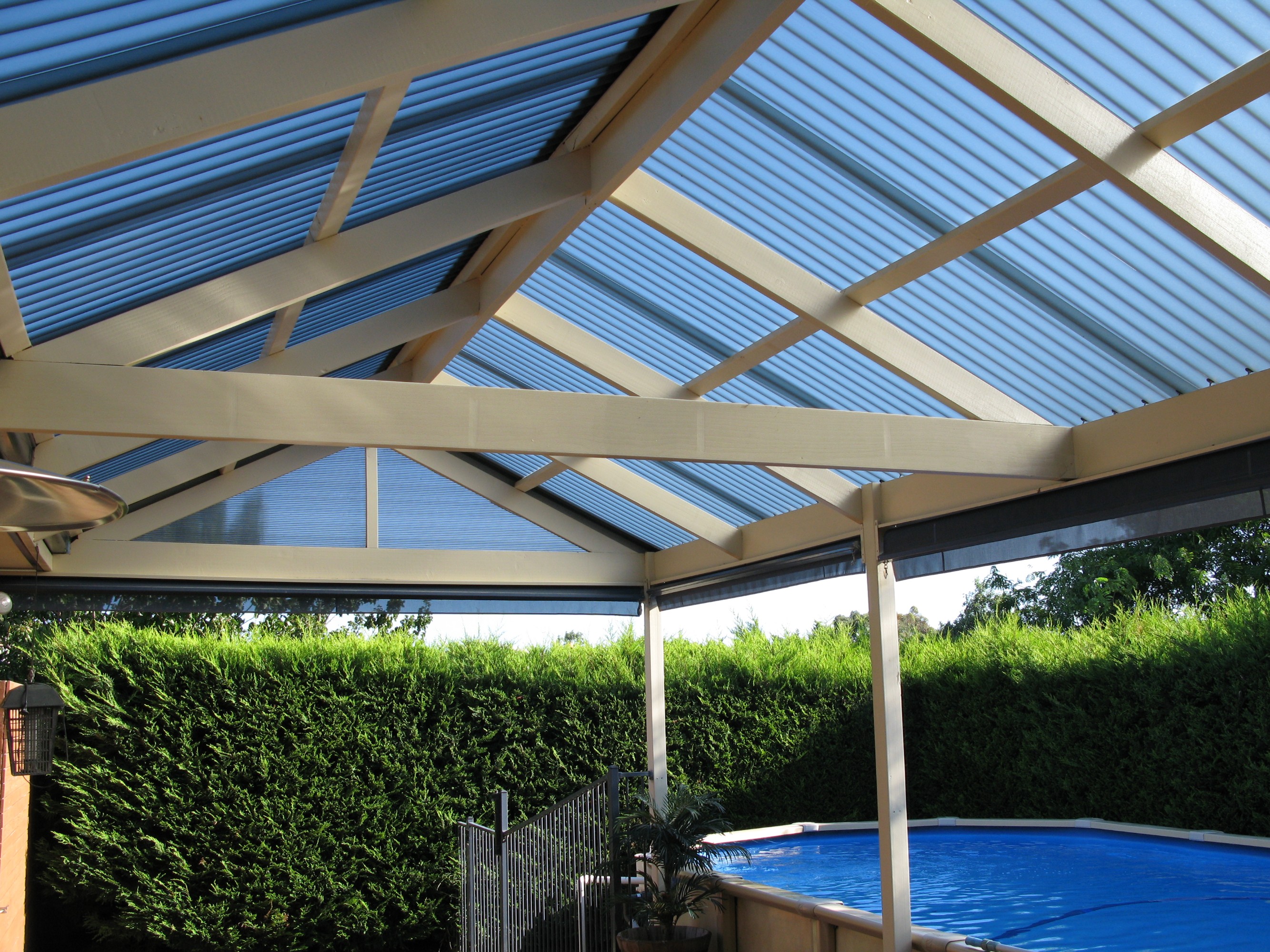 Residential pergola roof using translucent Ampelite sheeting