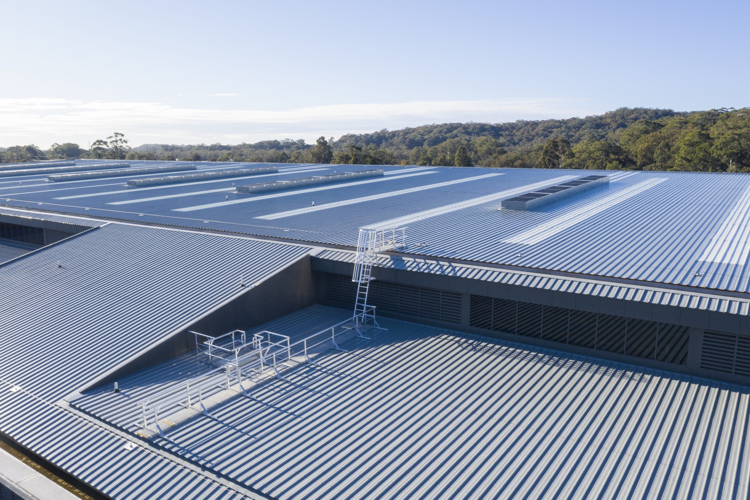 Industrial roof using Ampelite translucent sheeting